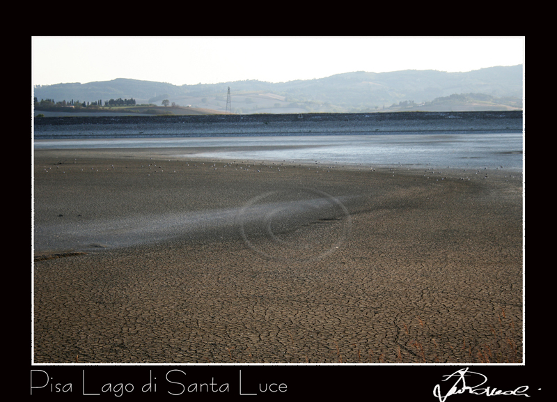 2012.08.18 Pisa Lago di Santa Luce
Il letto del lago completamente prosciugato
